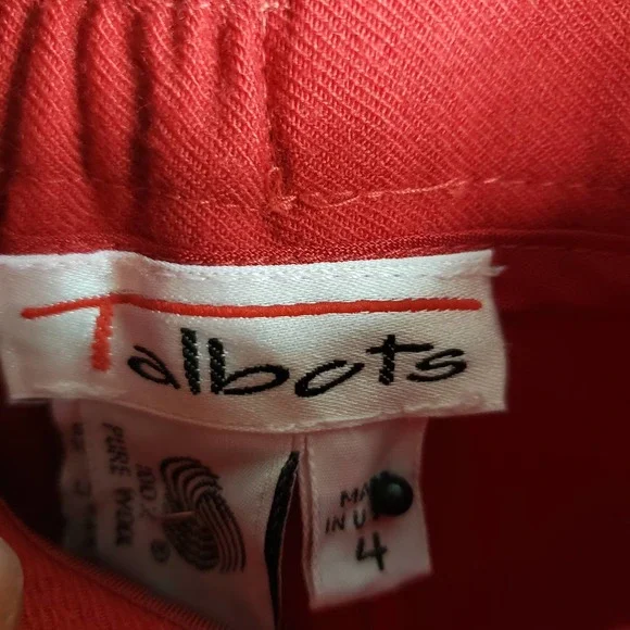 Talbots Pencil Skirt Womens Size 4 Pleat Front Knee Length Wool Red - Picture 6 of 6